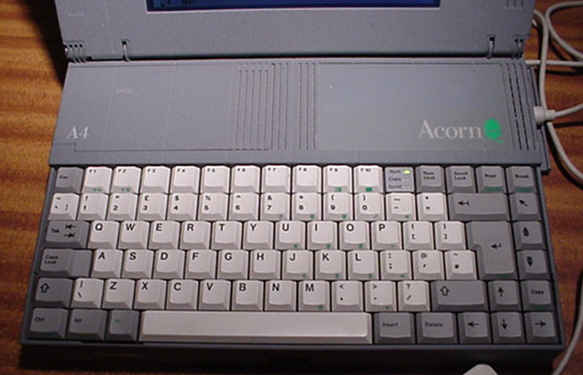 acorna4laptop2.jpg - 52Kb