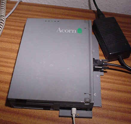 acorna4laptop3.jpg - 52Kb