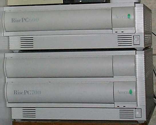 RiscPC600+700.jpg - 20Kb